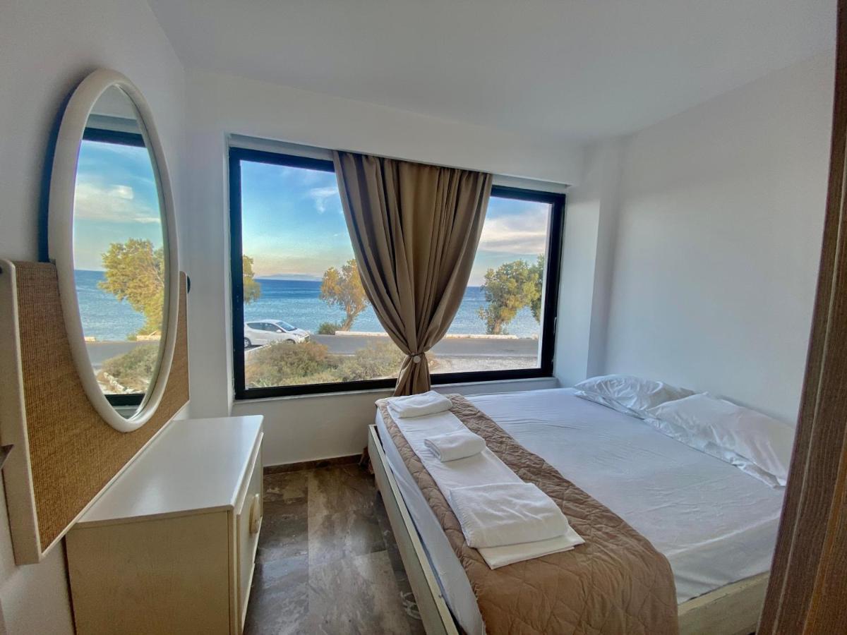 Aeolos Bay Tinos Luaran gambar